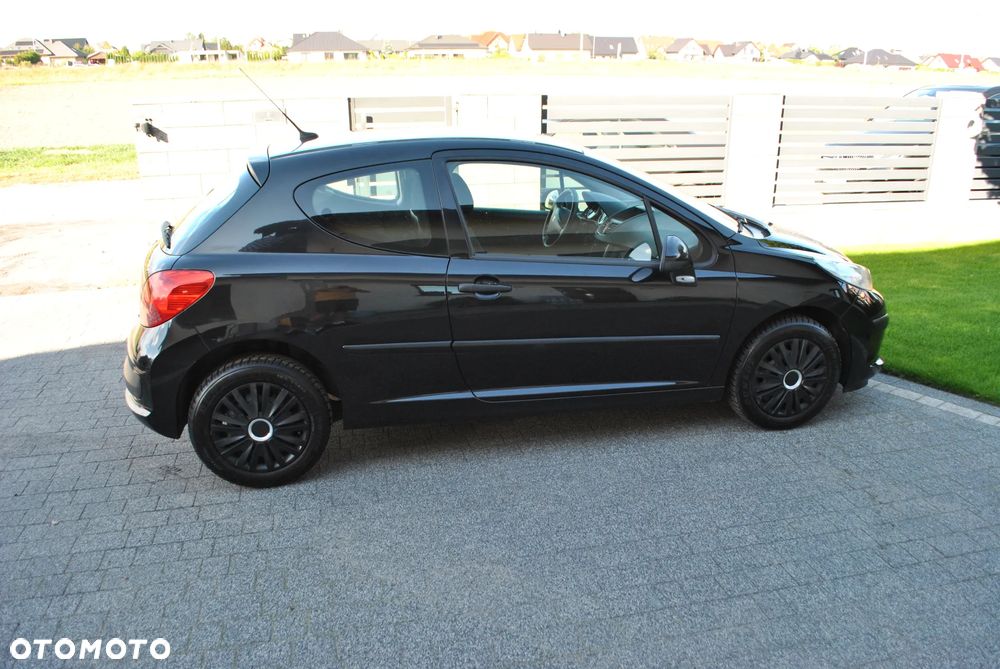 Peugeot 207 1.4 Trendy - 12
