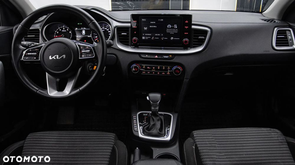 Kia Ceed 1.5 T-GDI M DCT - 13