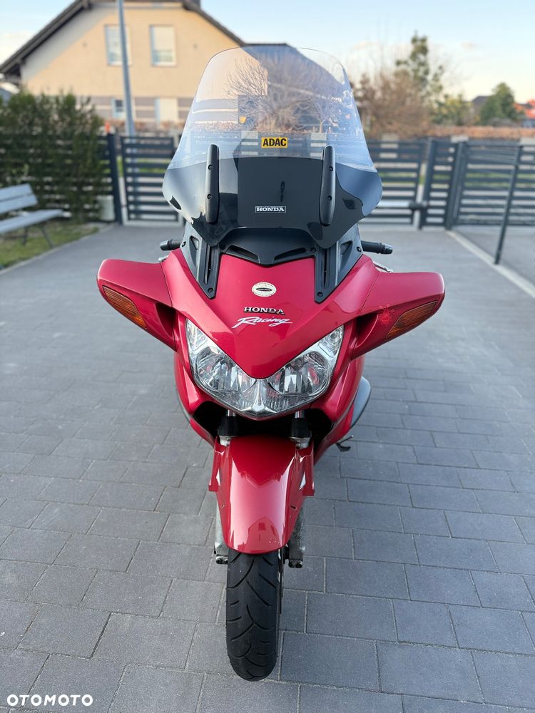 Honda ST - 1