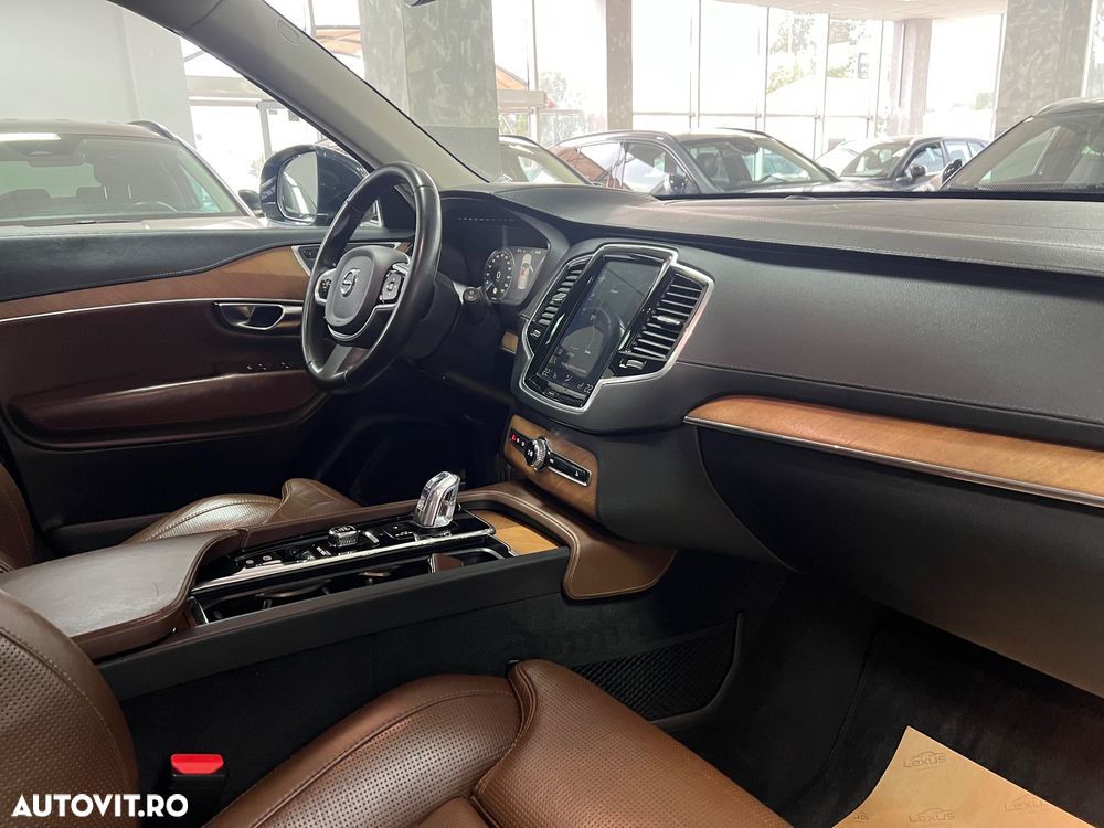 Volvo XC 90 T8 AWD Recharge Geartronic Inscription Edition - 16