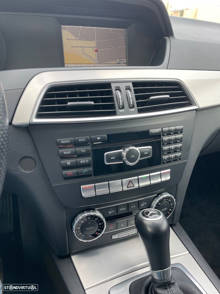 Mercedes-Benz C 220 Station CDI 4Matic 7G-TRONIC Avantgarde Edition - 11