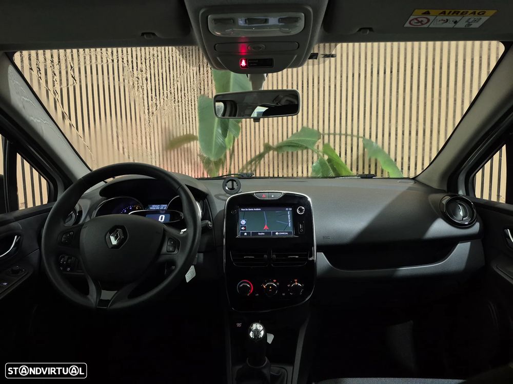 Renault Clio Sport Tourer 1.5 dCi Dynamique S - 23