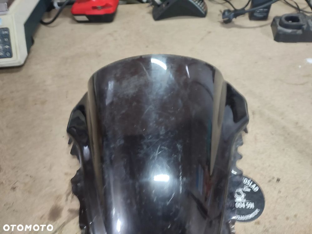 Szyba, szybka, owiewka przód Yamaha R1 - 4