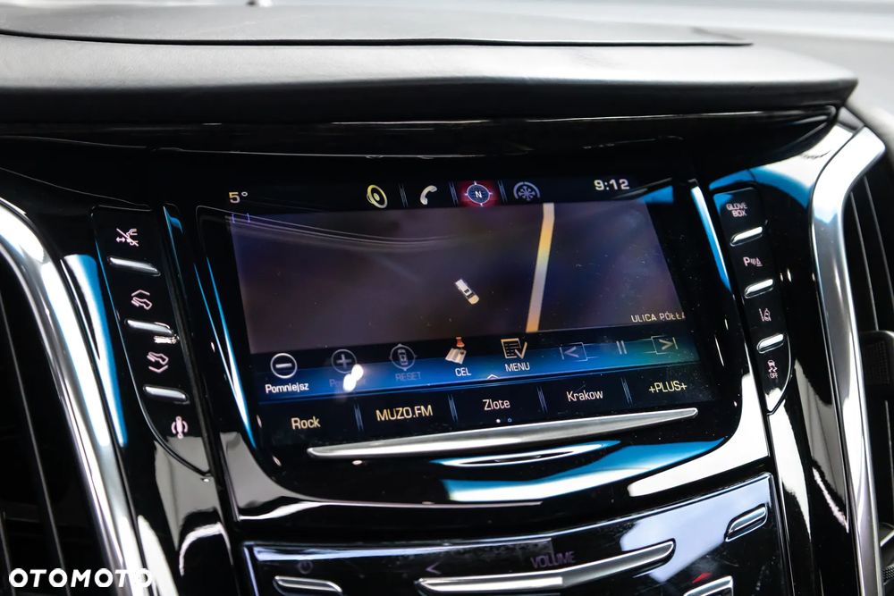 Cadillac Escalade 6.2 V8 AWD AT Platinum - 20