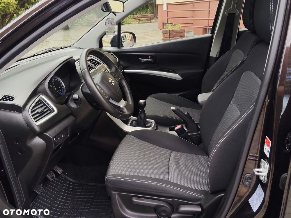 Suzuki SX4 S-Cross 1.6 Elegance - 18