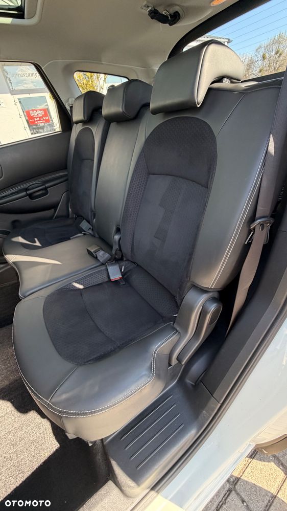 Nissan Qashqai+2 1.6 360 - 9