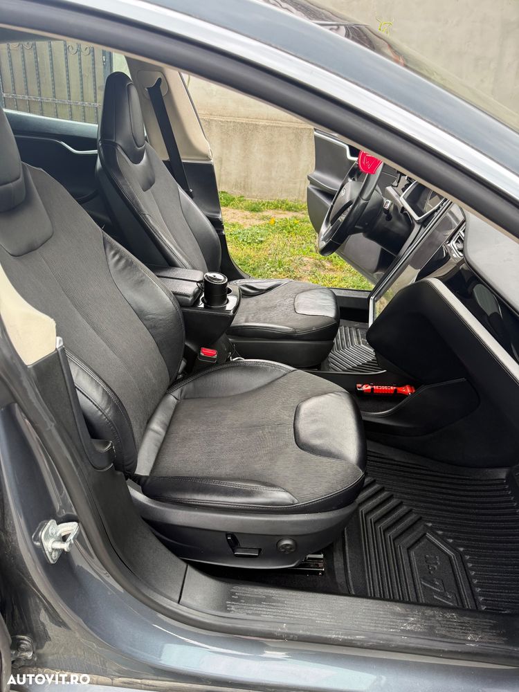 Tesla Model S Standard - 29