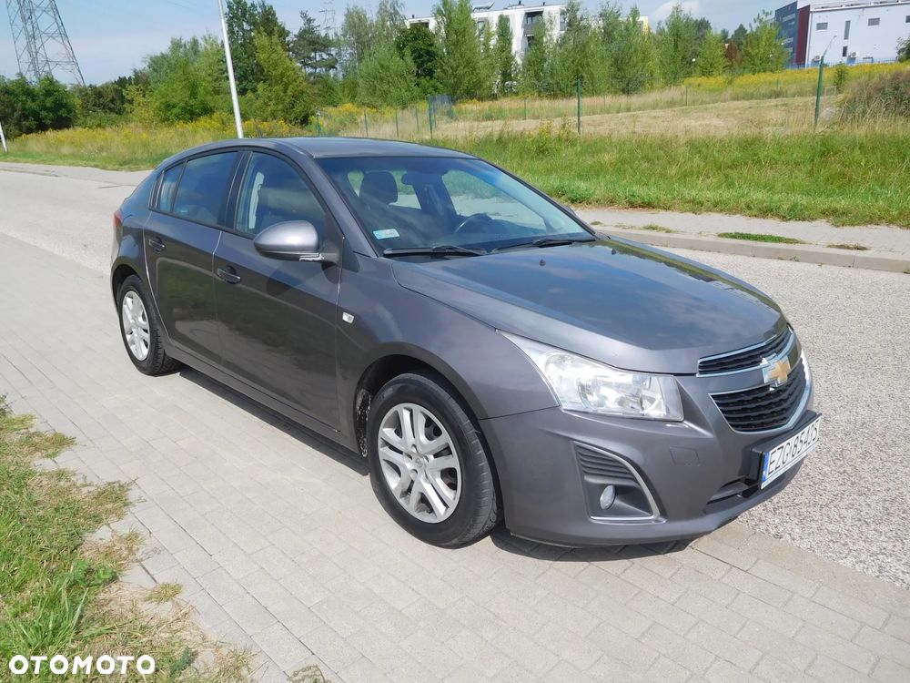 Chevrolet Cruze 1.4 T LT+ - 2