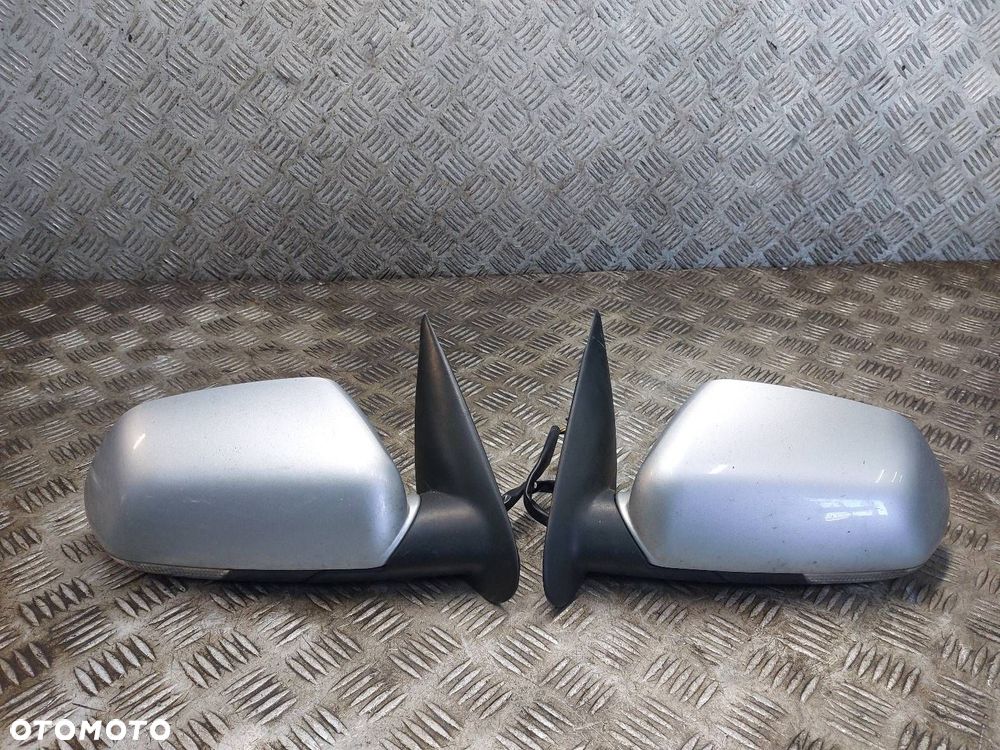 LUSTERKO LEWE + PRAWE ELEKTRYCZNE SKODA OCTAVIA II 9156 6 PIN EU - 1