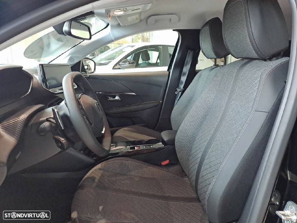 Peugeot 208 1.2 Hybrid Allure e-DCS6 - 9