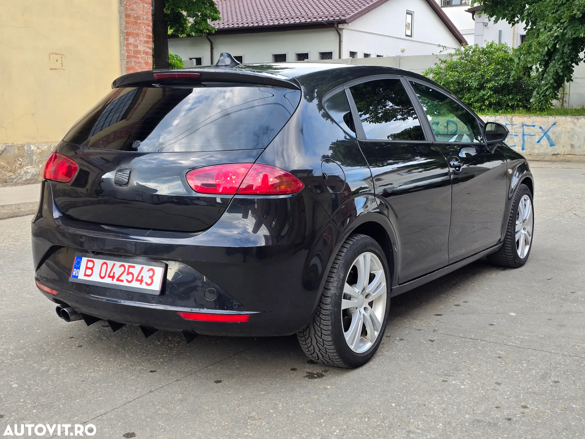 Seat Leon 2.0 TDI DPF DSG Sport - 4