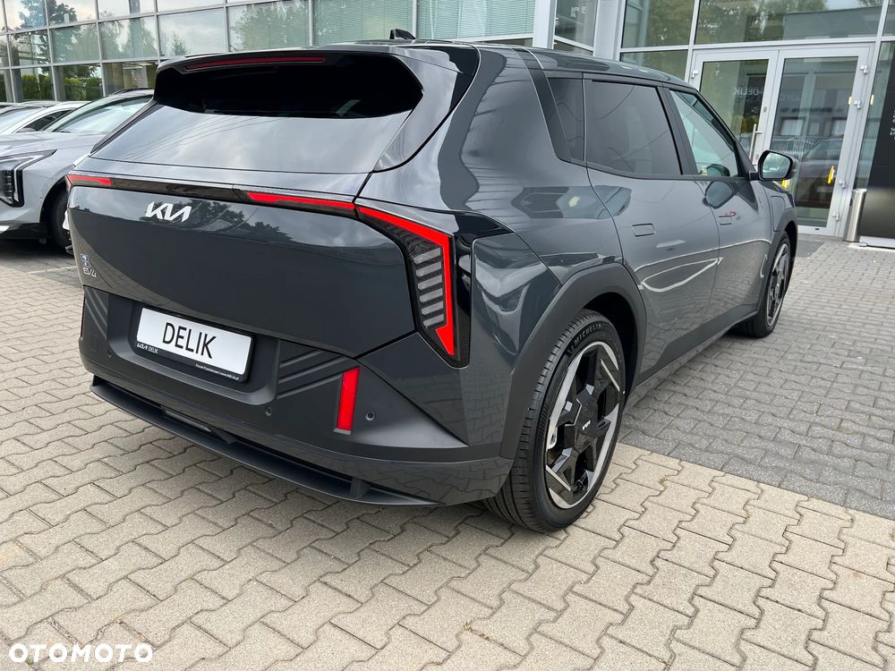 Kia EV4 81.4kWh Business Line - 11