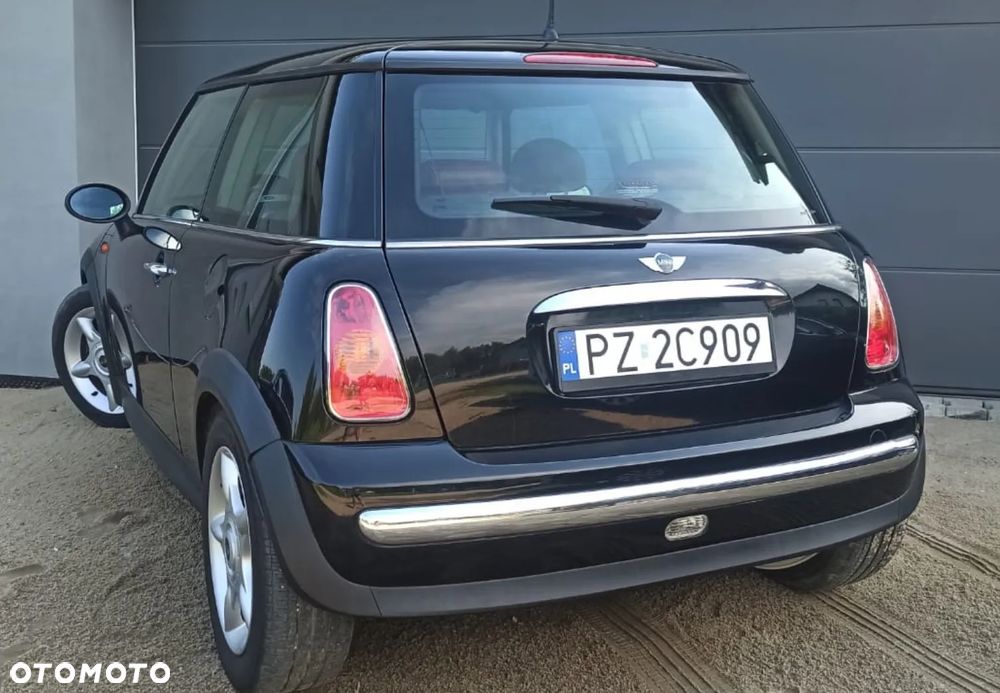 MINI ONE D - 2