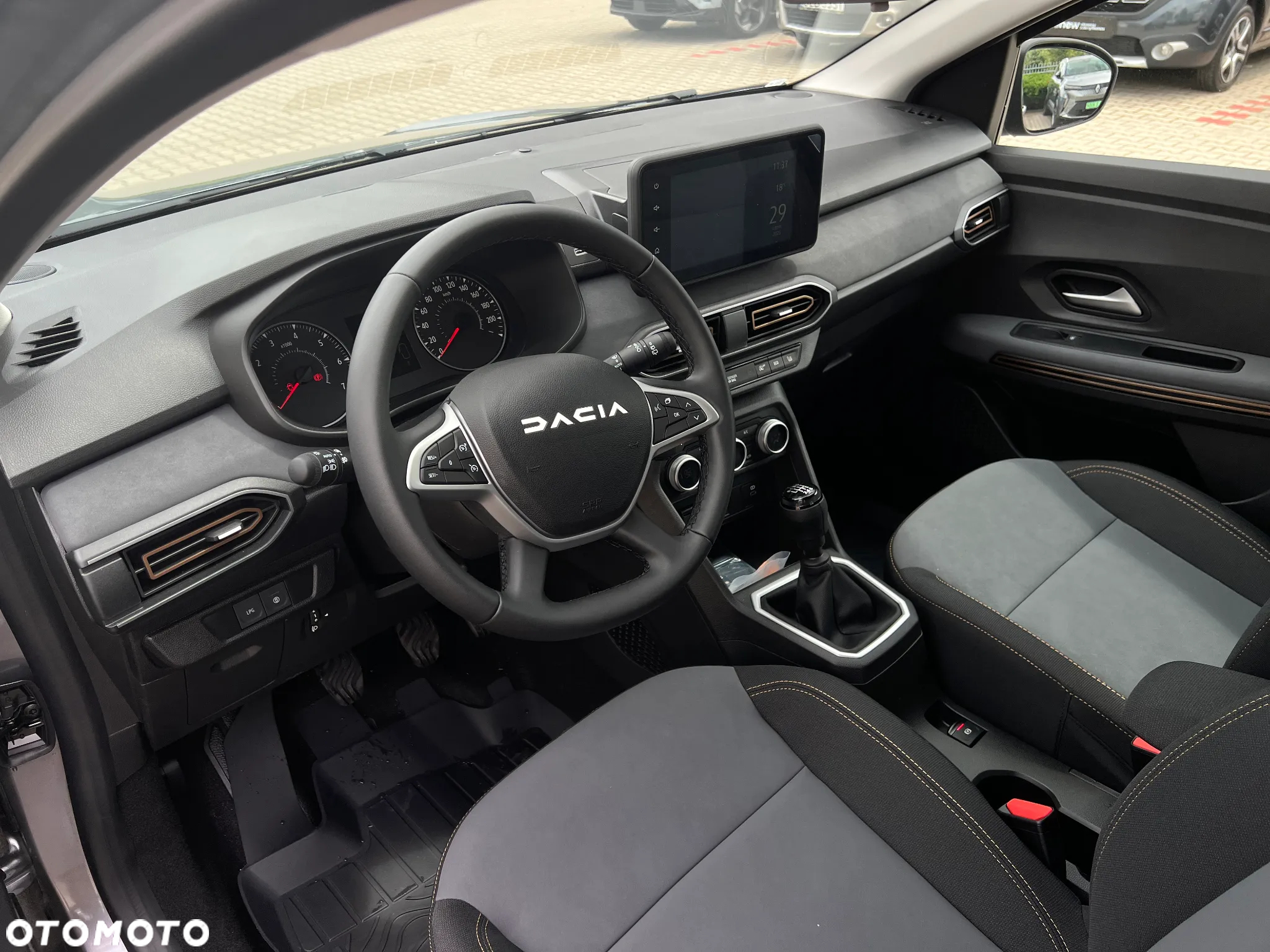 Dacia Sandero Stepway 1.0 TCe Extreme - 11