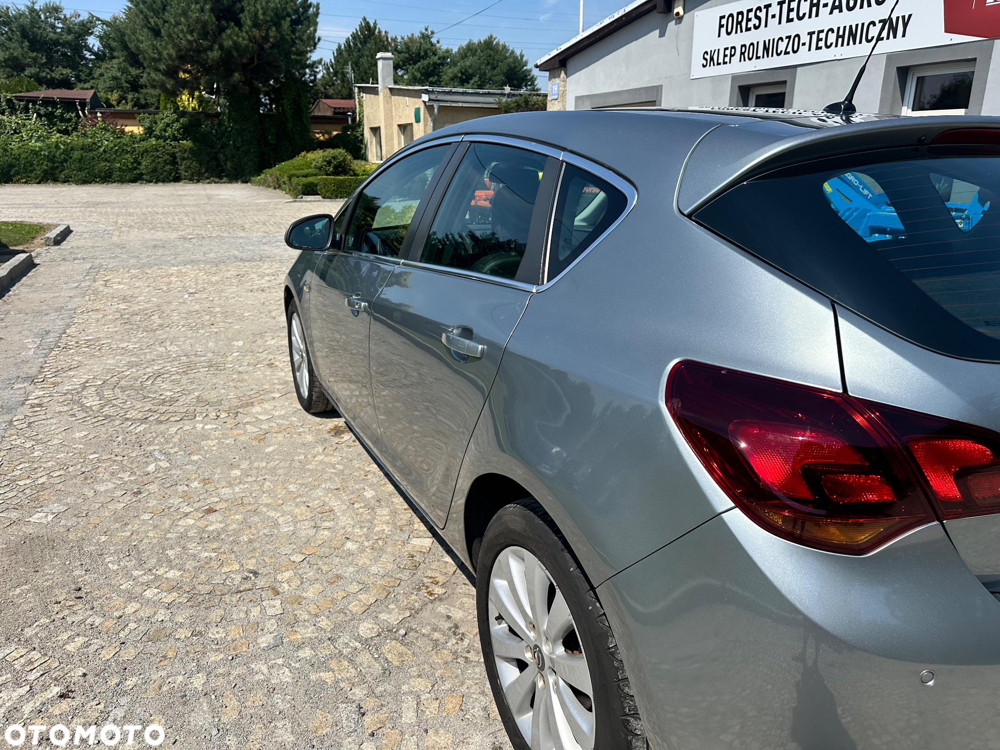 Opel Astra 1.6 Cosmo - 12