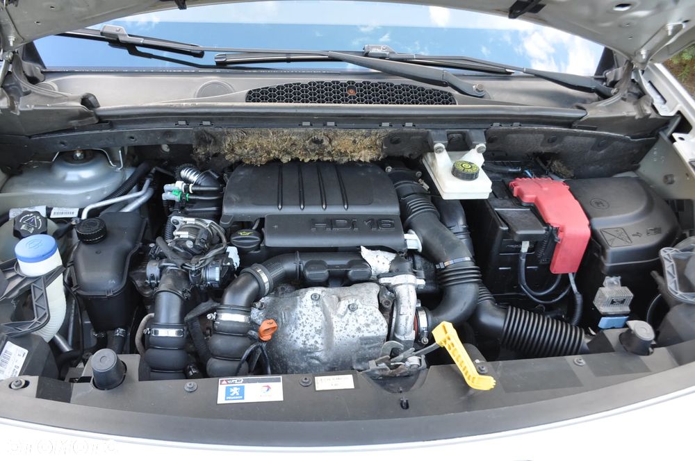 Peugeot Partner 1.6 HDI Totem - 37