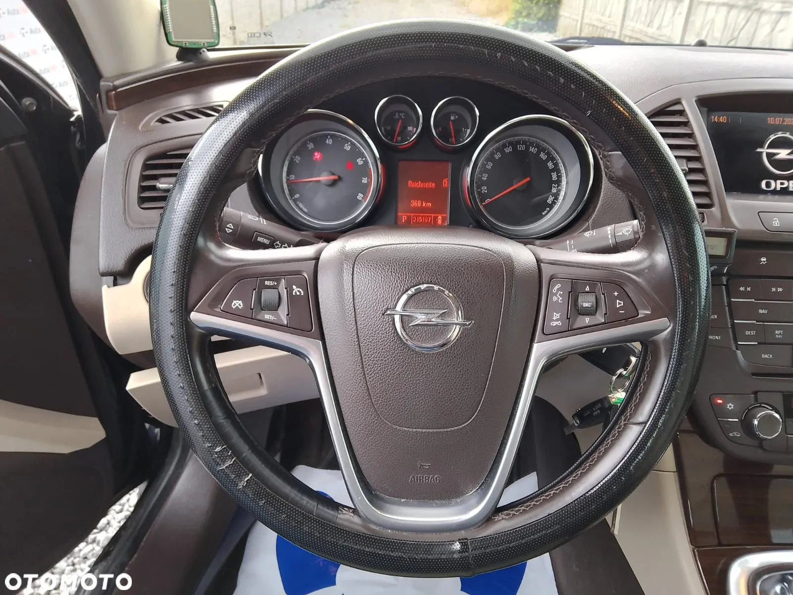 Opel Insignia 2.0 T Cosmo - 11