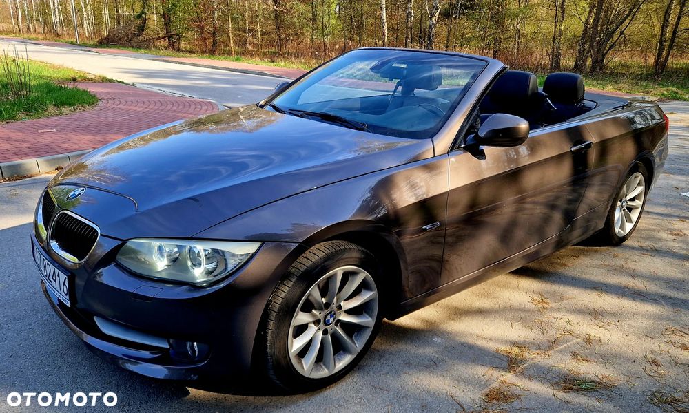 BMW Seria 3 318i M Sport Edition - 6