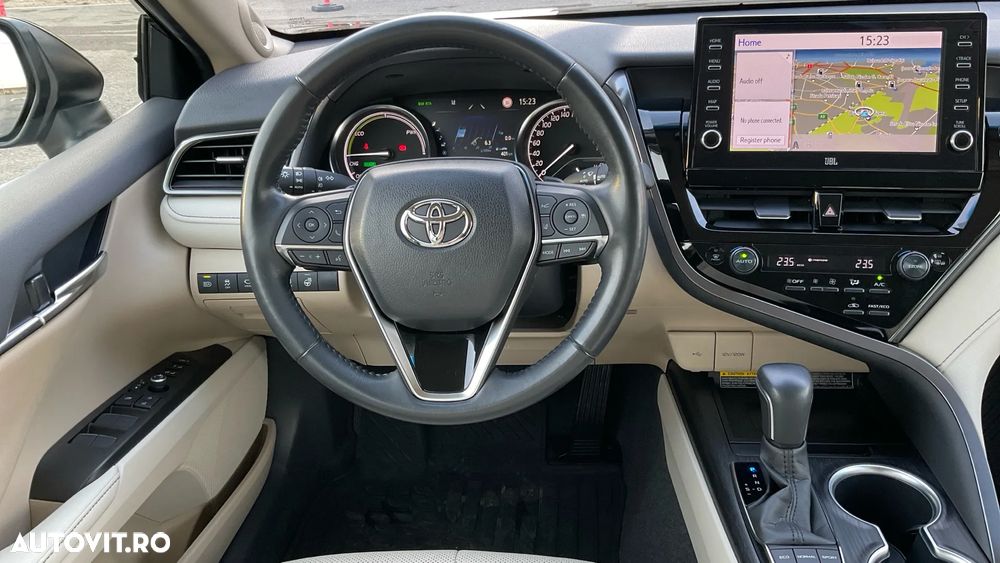 Toyota Camry 2.5 Hybrid Exclusive - 23