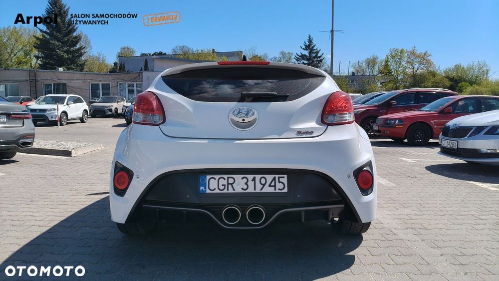 Hyundai Veloster - 28