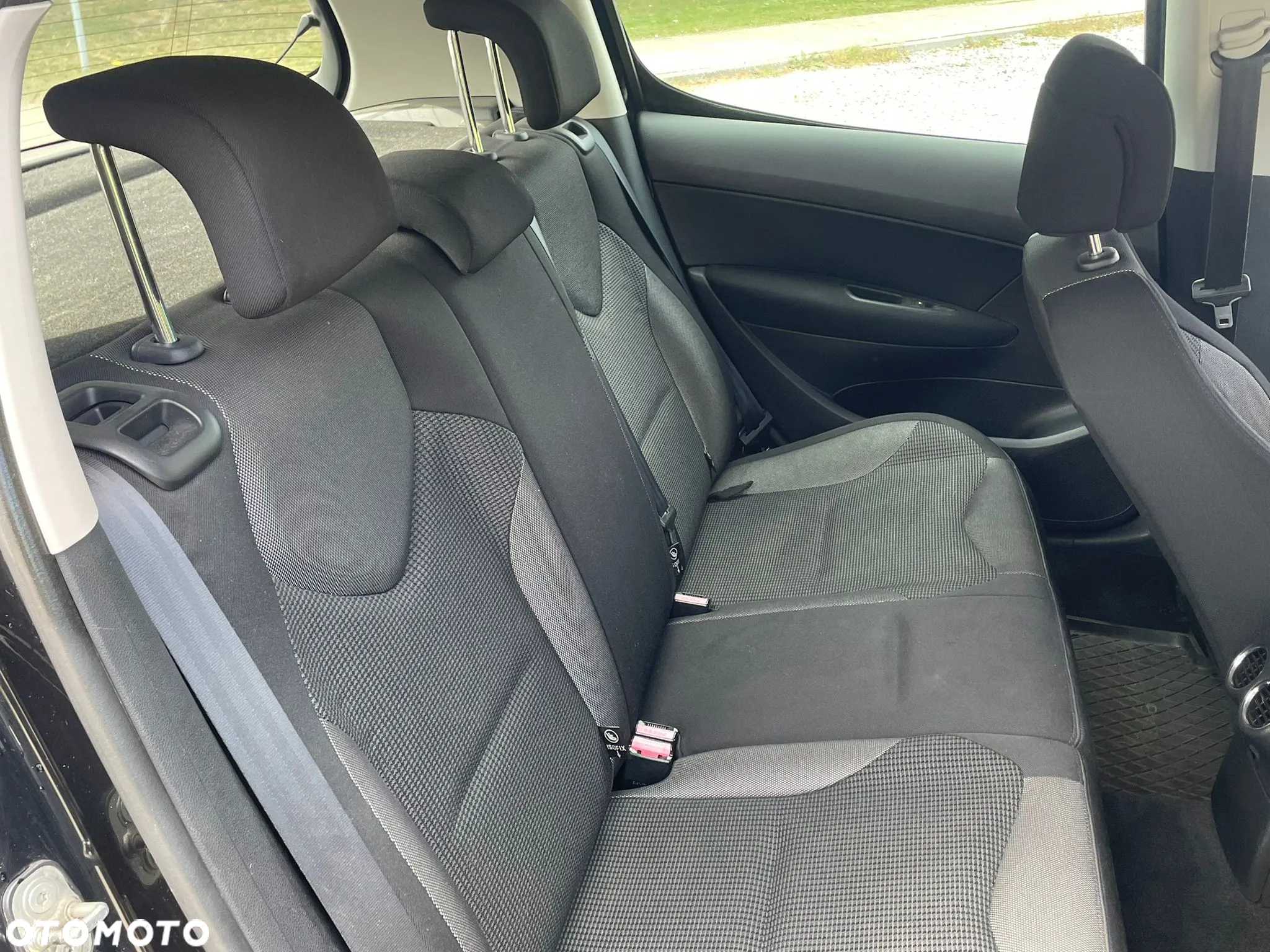Peugeot 308 1.6 Premium - 11