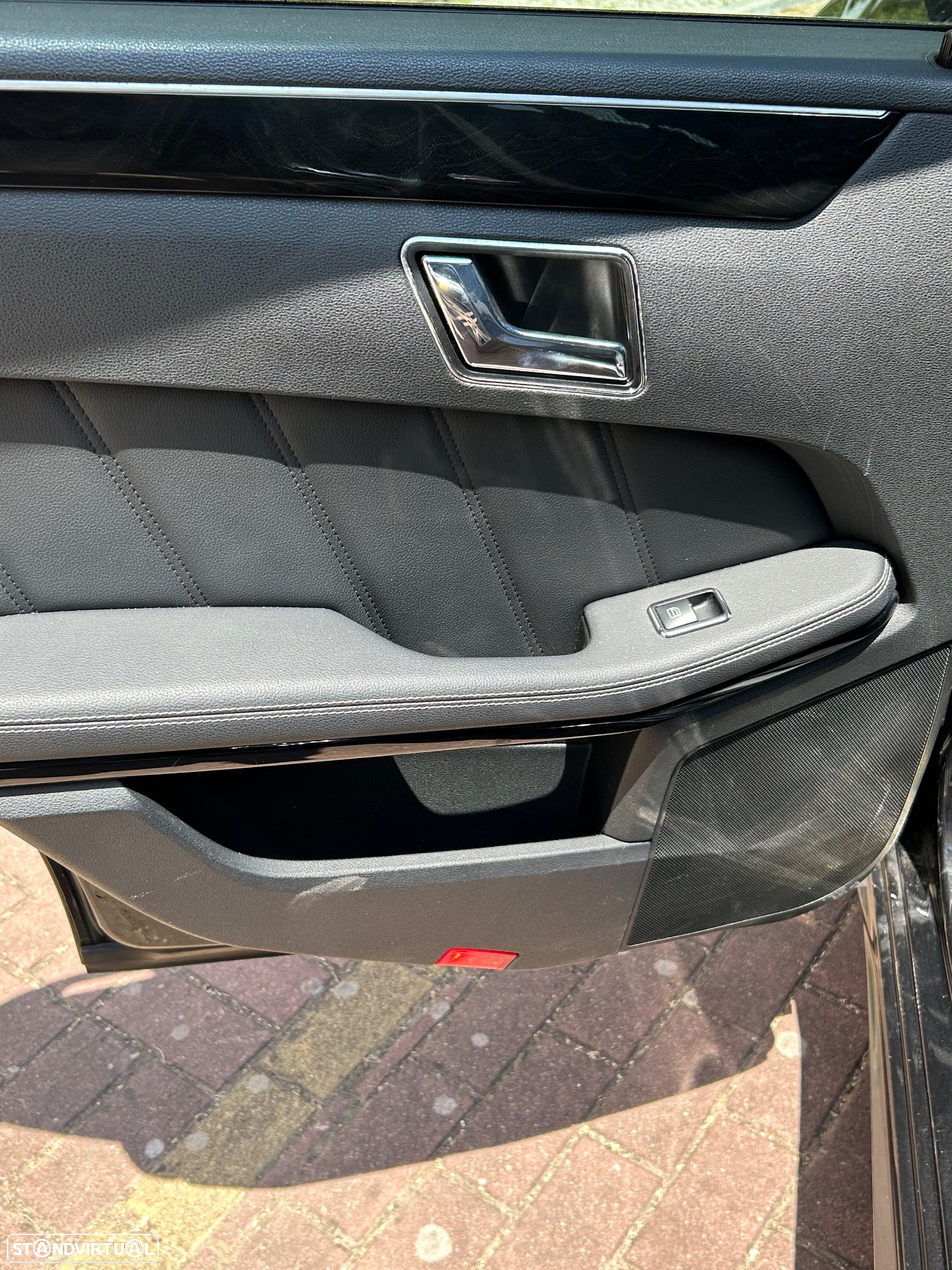 Mercedes-Benz E 250 CDi Avantgarde BlueEfficiency Auto. - 23