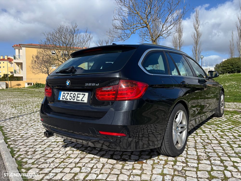 BMW 325 d Line Sport - 12