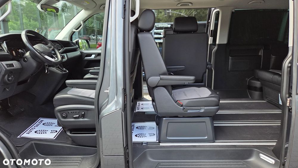 Volkswagen Multivan - 13