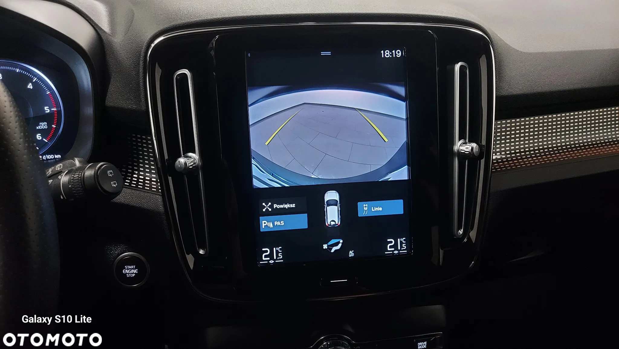 Volvo XC 40 D3 R-Design - 21