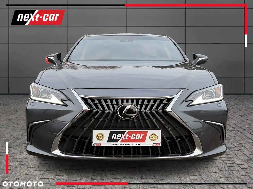 Lexus ES 300h Business Edition - 8