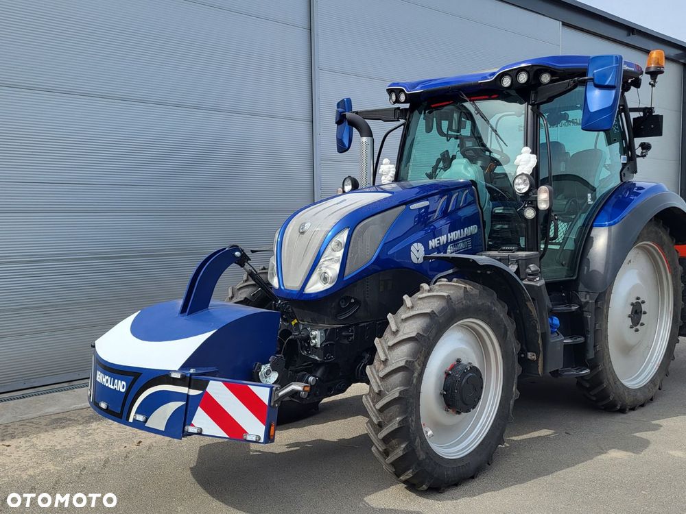 New Holland t5 140 Dynamic command - 1