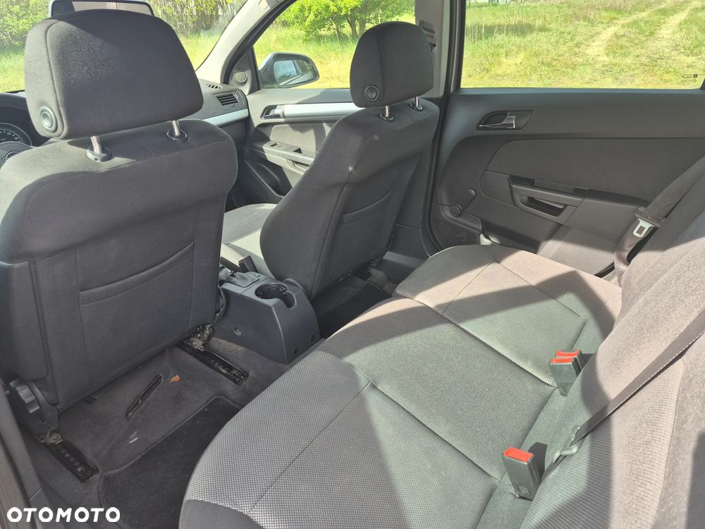 Opel Astra 1.3 CDTI 111 - 6