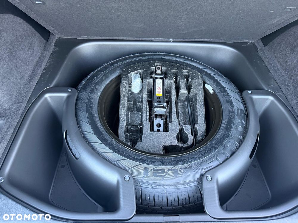 Jeep Grand Cherokee - 30