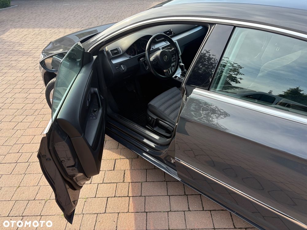 Volkswagen Passat CC - 4