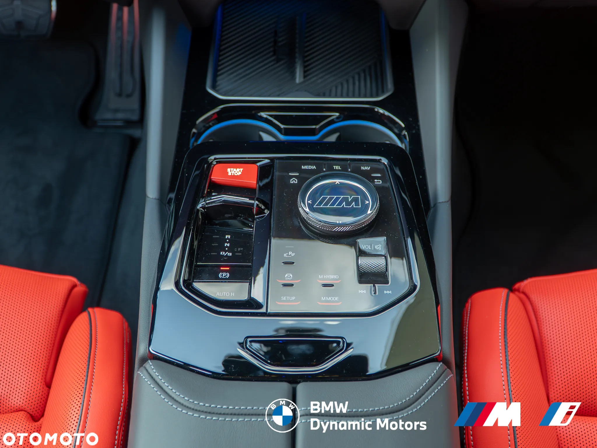 BMW M5 xDrive - 30