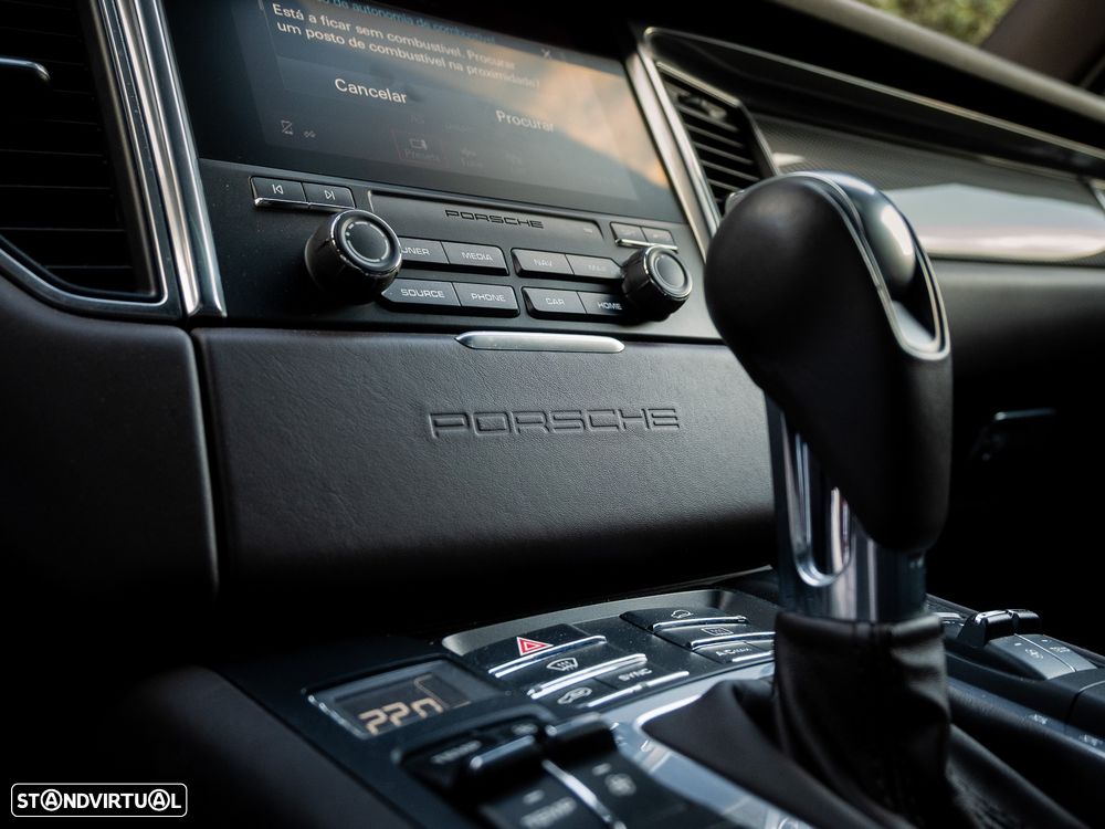 Porsche Macan GTS - 42