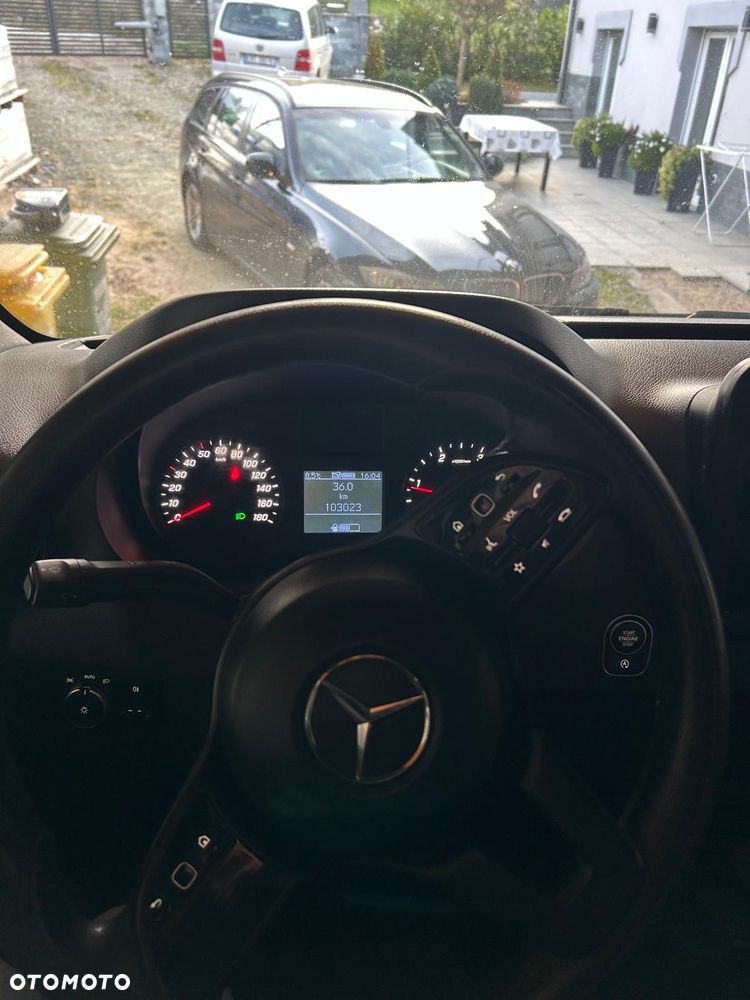 Mercedes-Benz Sprinter - 6