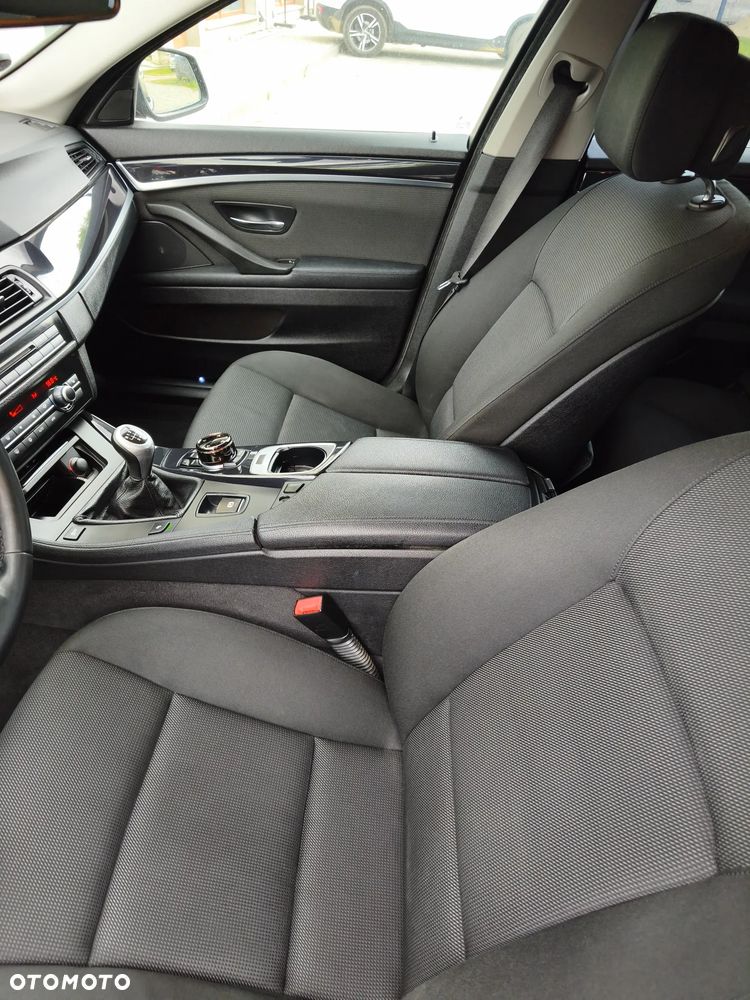 BMW Seria 5 - 16