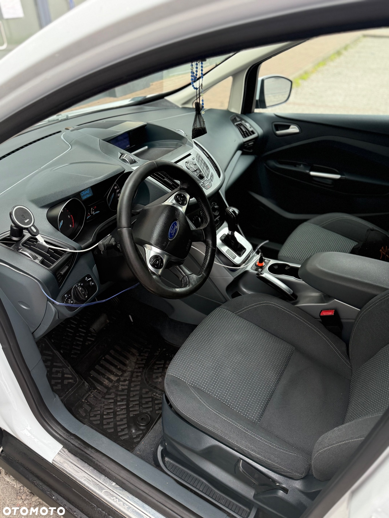 Ford C-MAX 2.0 TDCi Trend MPS6 - 12