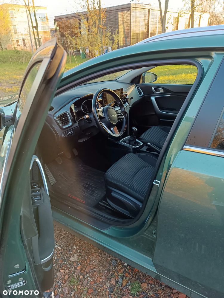 Kia Ceed 1.5 T-GDI M - 7