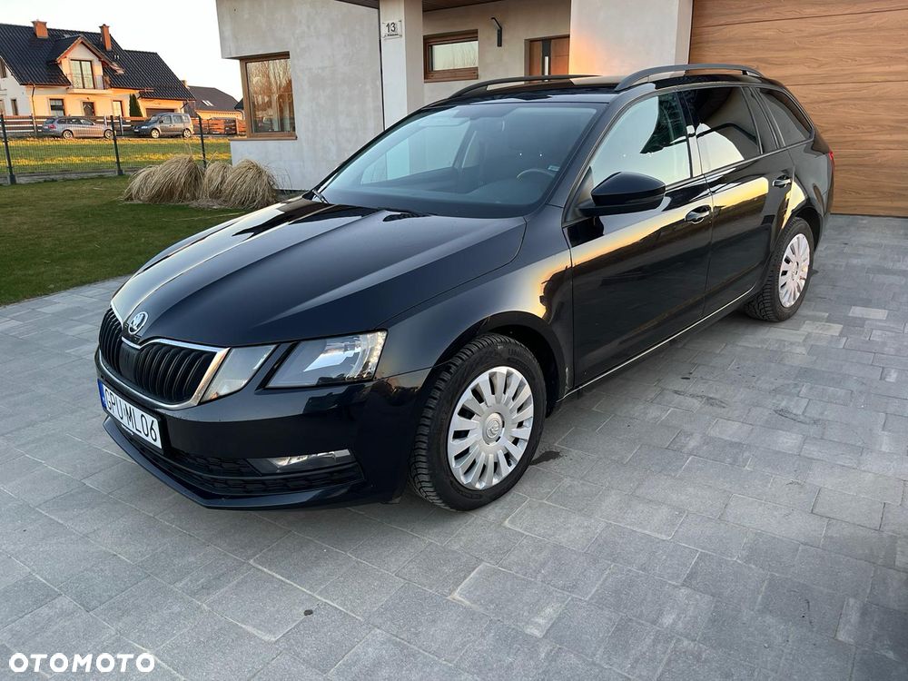 Skoda Octavia 1.6 TDI SCR Ambition - 1
