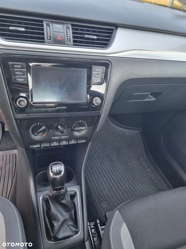 Skoda RAPID 1.6 TDI DPF Ambition - 13
