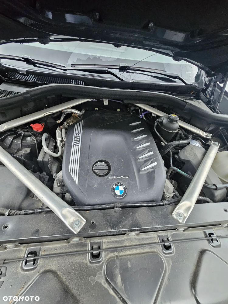 BMW X5 xDrive30d mHEV - 13