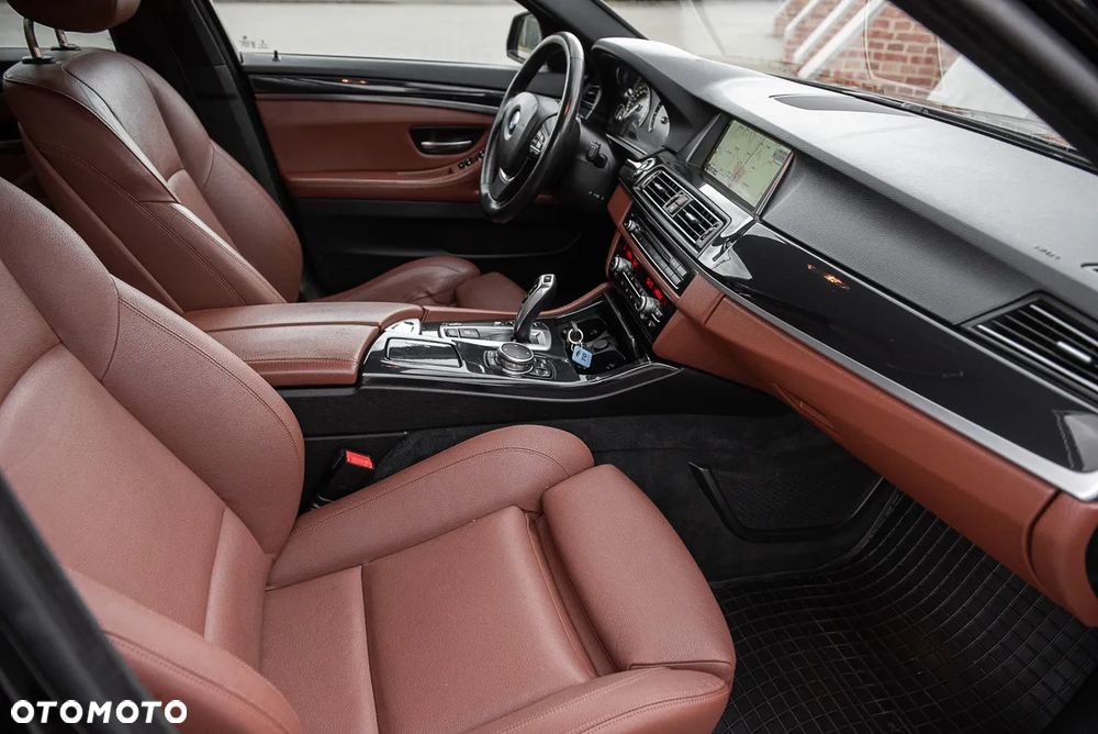BMW Seria 5 - 36