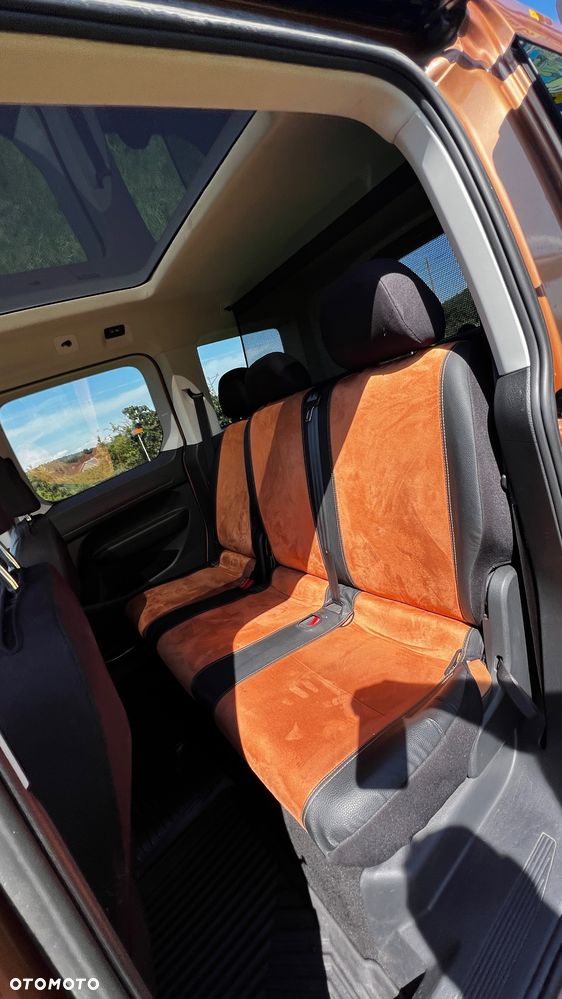 Volkswagen Caddy 2.0 TDI PanAmericana 4Motion - 19