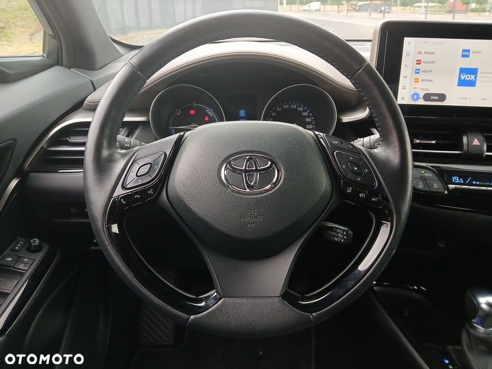 Toyota C-HR 2.0 Hybrid Executive - 22