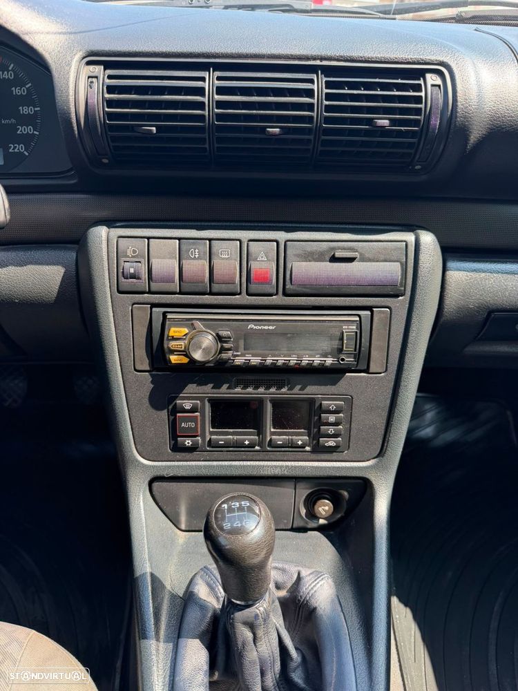 Audi A4 Avant 1.9 TDI Sport - 27