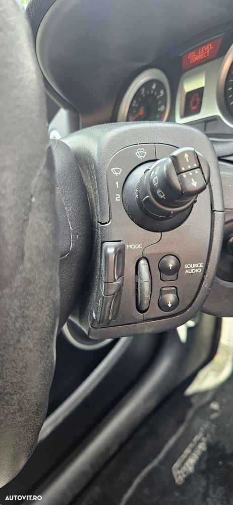 Renault Clio III 1.4 Dynamique - 15