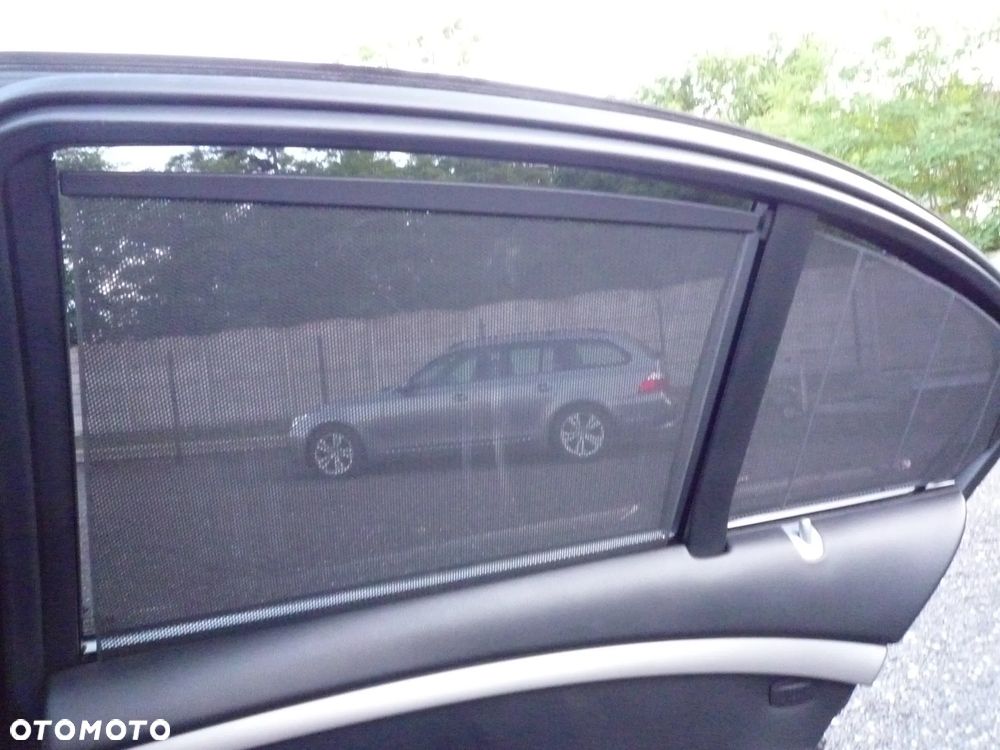 BMW Seria 7 730d - 25