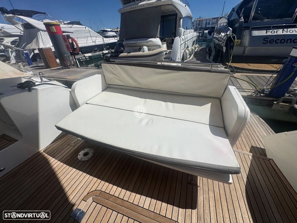 Galeon 380 FLY - 16